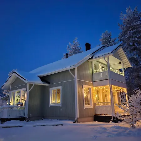 Joulutaehti, A Christmas Family For 9 Villa *