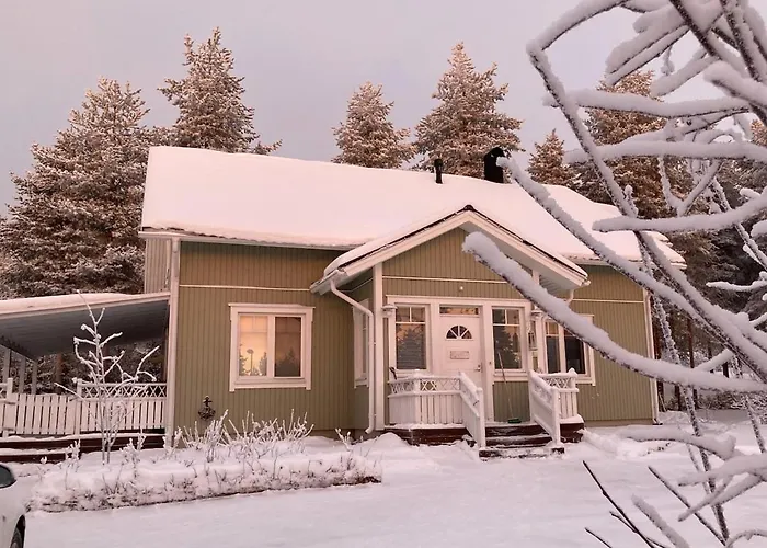 Joulutaehti, A Christmas Family For 9 רובניימי