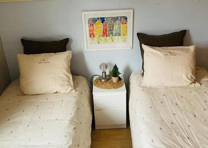 Joulutaehti, A Christmas Family For 9 וילה רובניימי