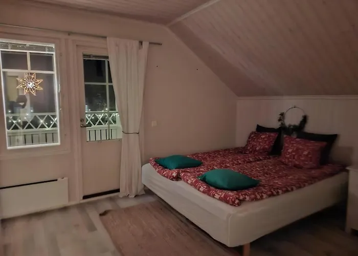 Joulutaehti, A Christmas Family For 9 Villa *