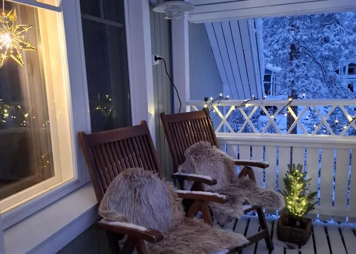 Joulutaehti, A Christmas Family For 9 Villa